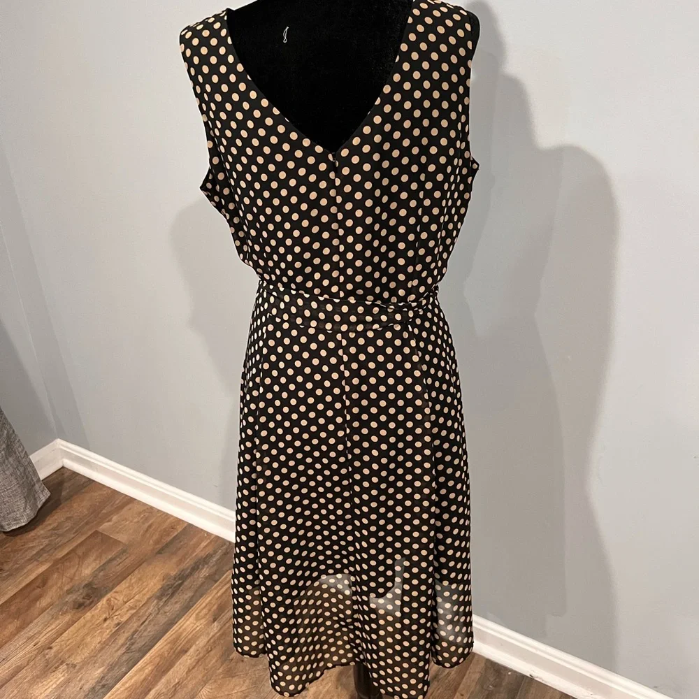 Elegant polka brown tone dots dress🤎 - Picture 2 of 6